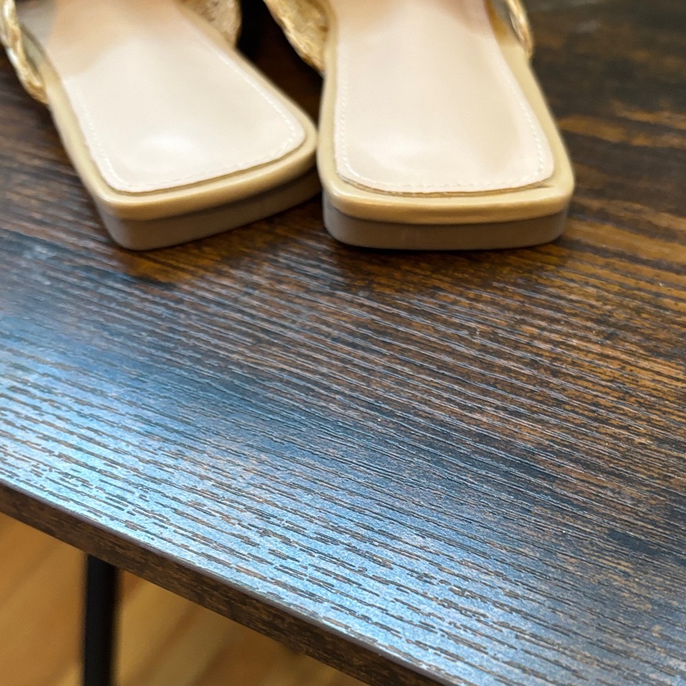 SHEIN Gold Woven Mule Slides with Crystal Accents - Picture 5 of 6